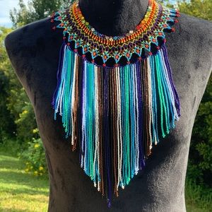 Rain of blues choker